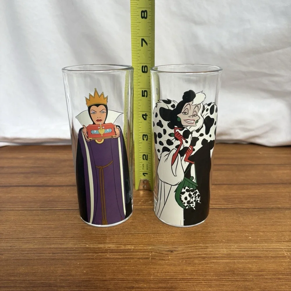 Disney Villains Silver Buffalo Evil Queen & Cruella 10 Oz Glasses Set of 2